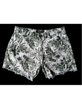 Aeropostale Floral Print Women’s Chino Cutoff Shorts High Waisted Size 32